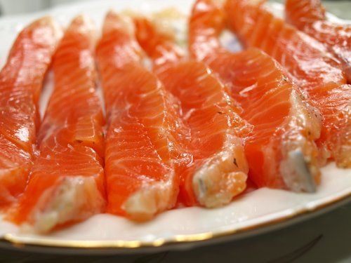 9 maisto produktai, kurie daro mus laimingesnius