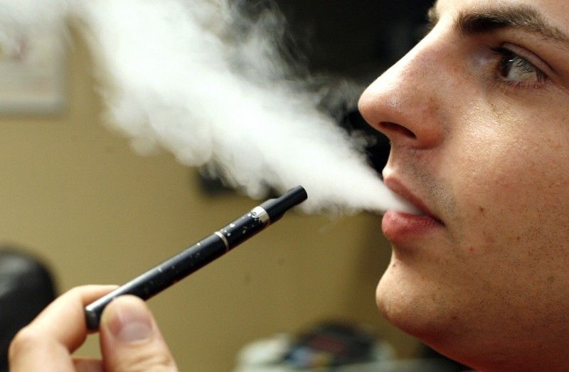 Elektroninės cigaretės: būdas mesti rūkyti ar naujas narkotikas?